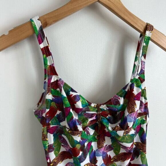 Laura Beach by Janine Robin Women's 6 White Multi Color Feather Print One Piece - Picture 10 of 12